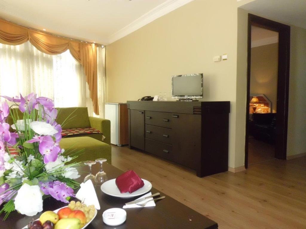 Demirgrand Hotel Трабзон Стая снимка